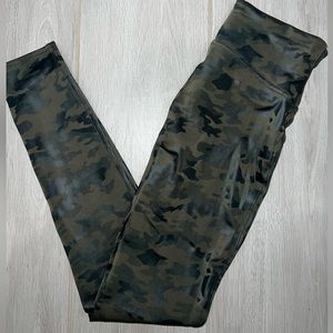 spanx green camo